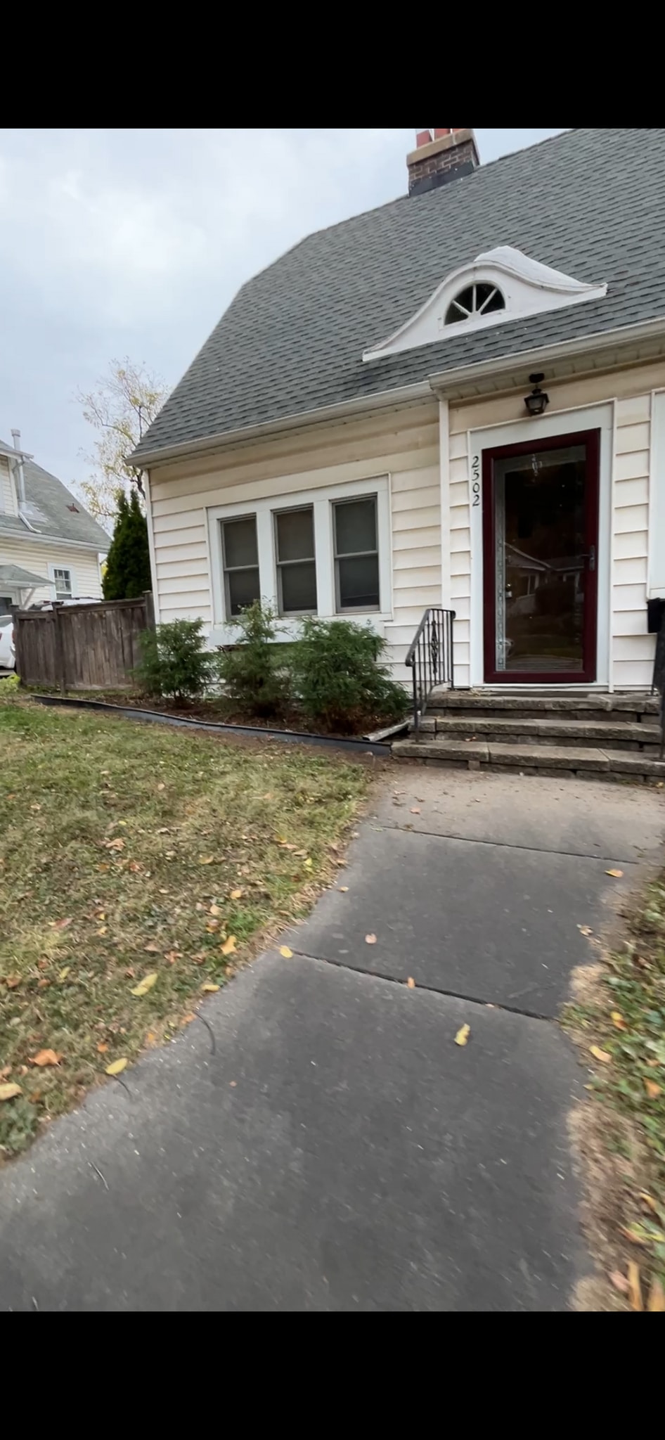 Building Photo - 2502 Kendall Ave