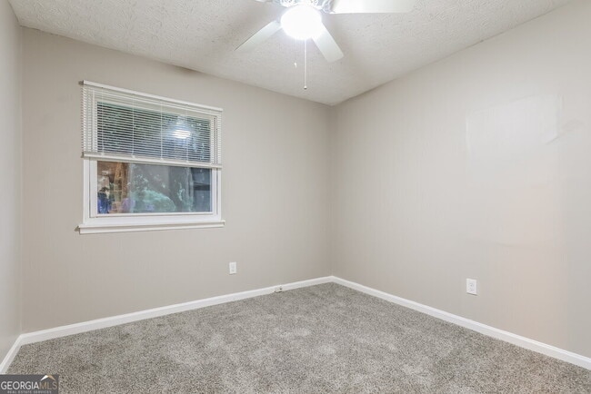 Building Photo - 3560 Satellite Blvd