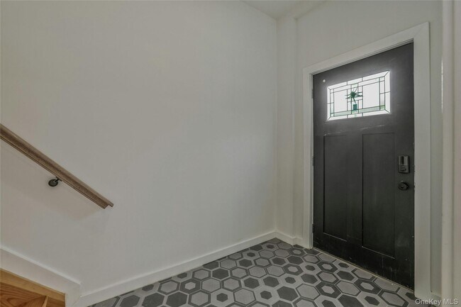 Building Photo - 21 Essex St