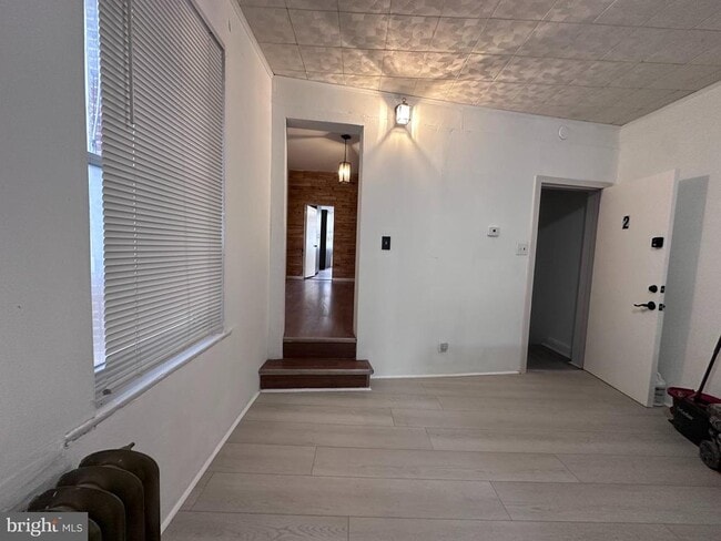 Building Photo - 909 S 8th St