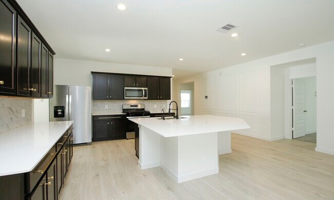 Building Photo - 31707 Melkridge Rd