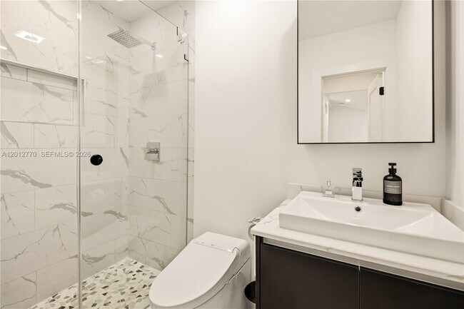 Building Photo - 436 NE 88th St
