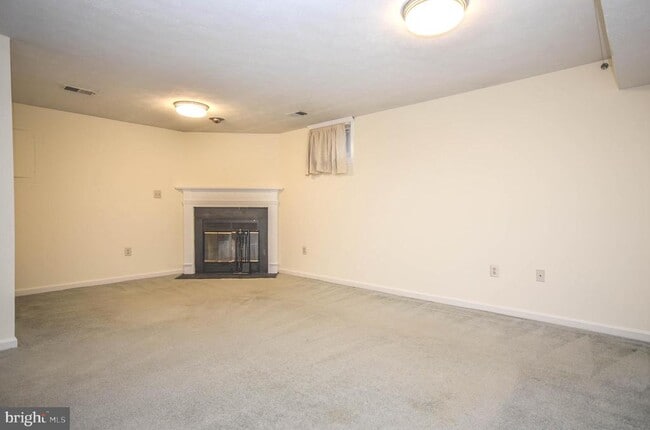 Building Photo - 9440 William Kirk Ln