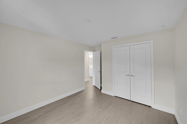 Building Photo - 16440 81st Ln N