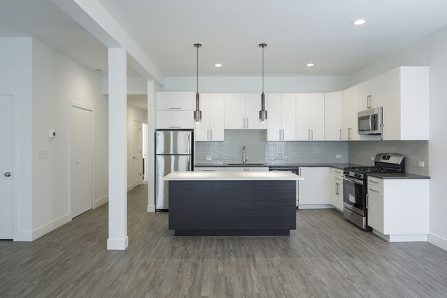Floorplan - 5487-5491 S. Hyde Park Boulevard