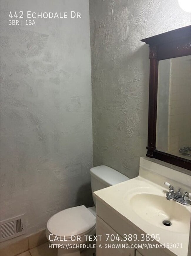 Building Photo - 442 Echodale Dr