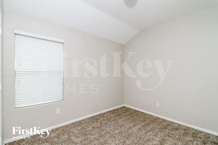 Building Photo - 7941 Mosspark Ln