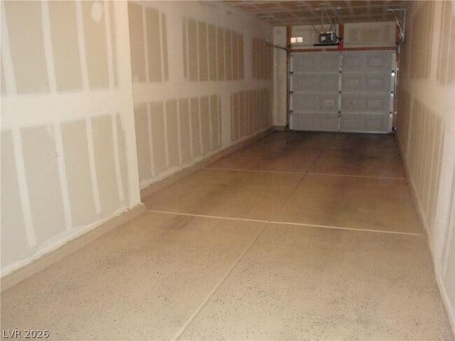 Building Photo - 9975 Peace Way