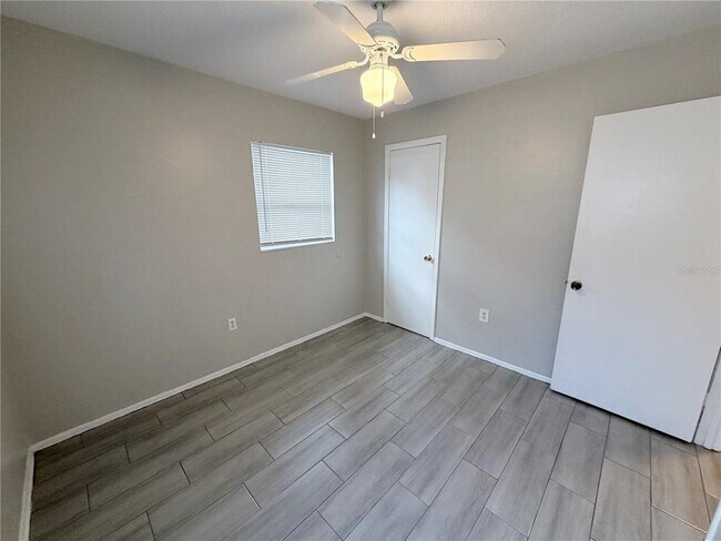 Building Photo - 651 Duncan Cir W