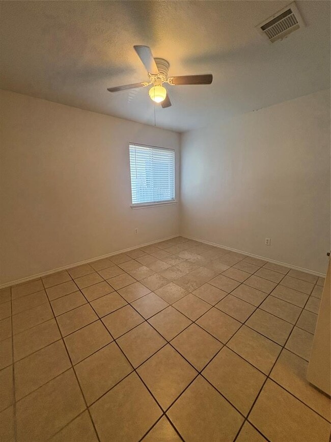 Building Photo - 616 Paso Fino Trail