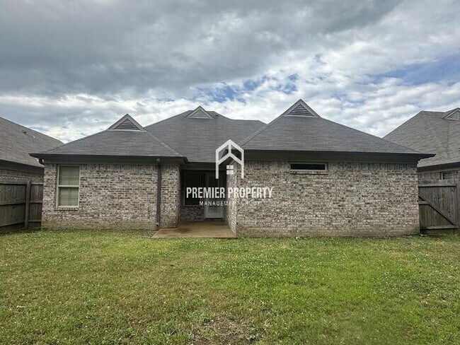Building Photo - 9280 Acadia Pl
