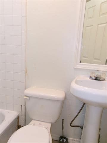 Building Photo - 1519 S Hwy 67