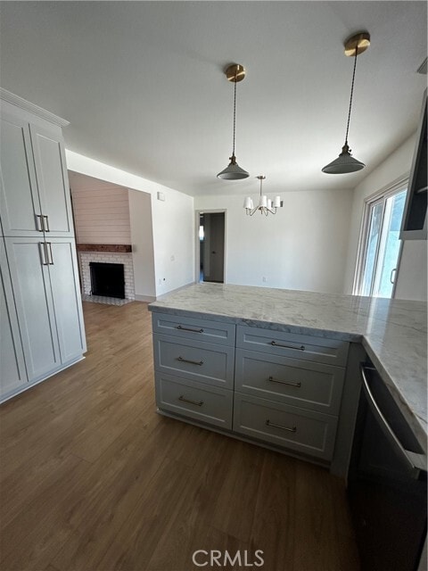 Building Photo - 717 Serpentine Dr