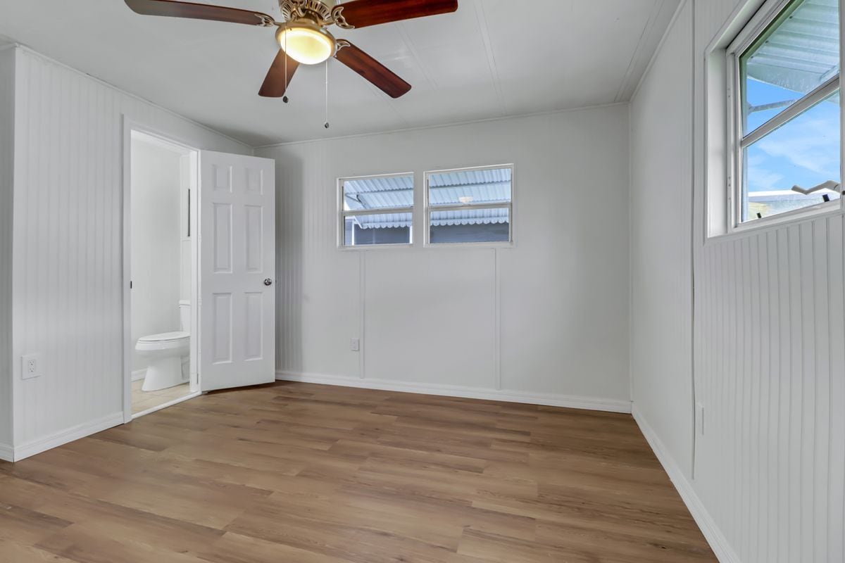 Building Photo - 243 Tangerine Dr