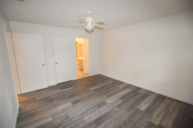 Building Photo - 904 Sumter St