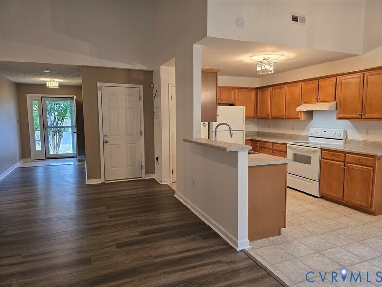 Building Photo - 5607 Jessup Station Pl