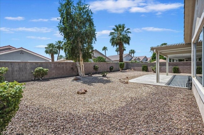 Building Photo - 78969 Lavender Cir