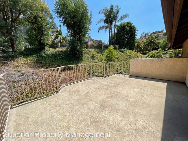 Building Photo - 4 br, 3 bath House - 910 High Country Dr.