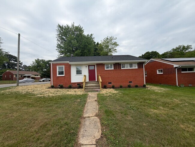 Building Photo - newly renovated 3-bedroom 1 bath