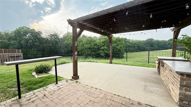 Building Photo - 1001 Perennial Ln