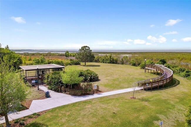 Building Photo - 5057 Coveview Dr