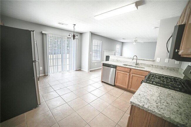Building Photo - 3437 Pate Creek View