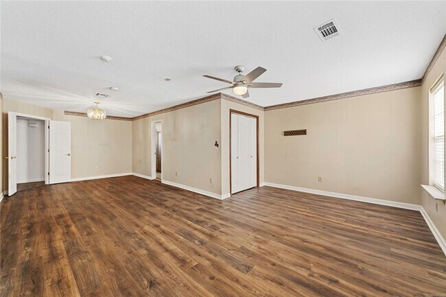 Building Photo - Beautiful 5BR/2BA Home in Montgomery, AL