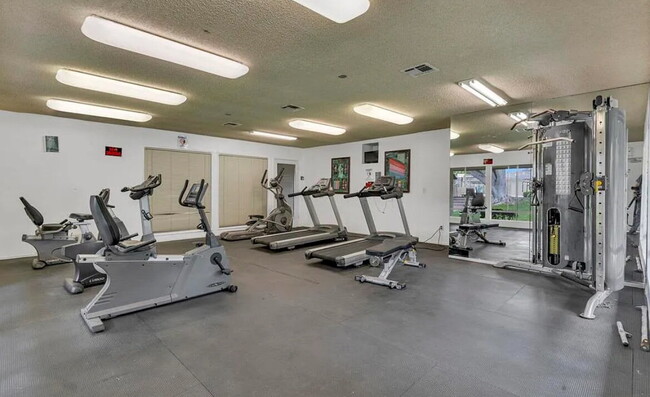 Building Photo - Turnkey ground floor condo in the coveted ...