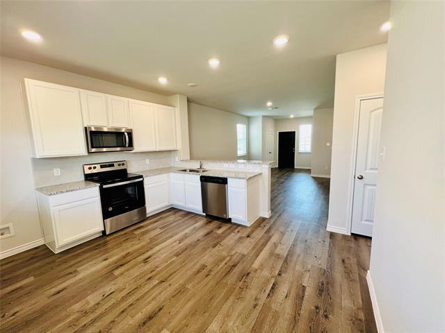 Building Photo - 8324 White Pine Dr