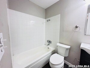 Building Photo - 10806 Lazy Oaks Dr