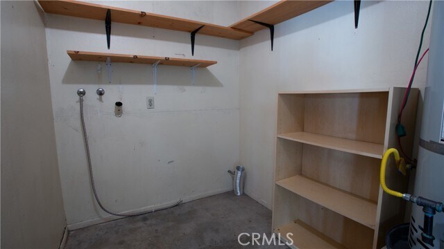 Building Photo - 14835 Sherman Way