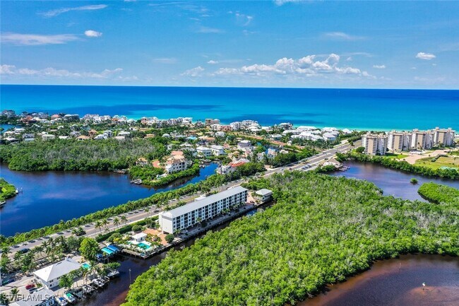 Building Photo - 5220 Bonita Beach Rd SW