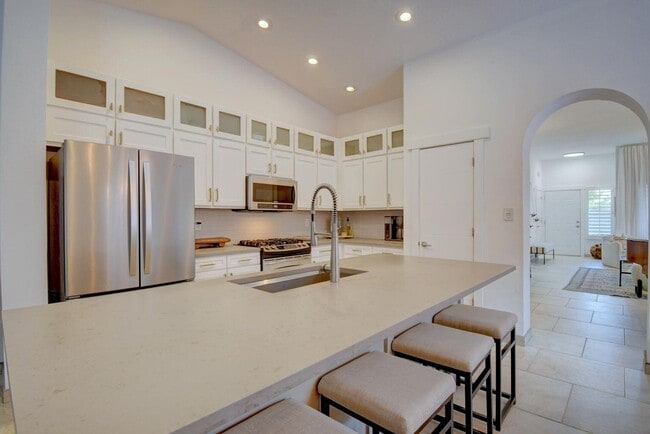 Building Photo - 11118 Jewel Cave Rd SE