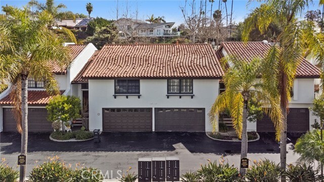 Building Photo - 34101 Via California