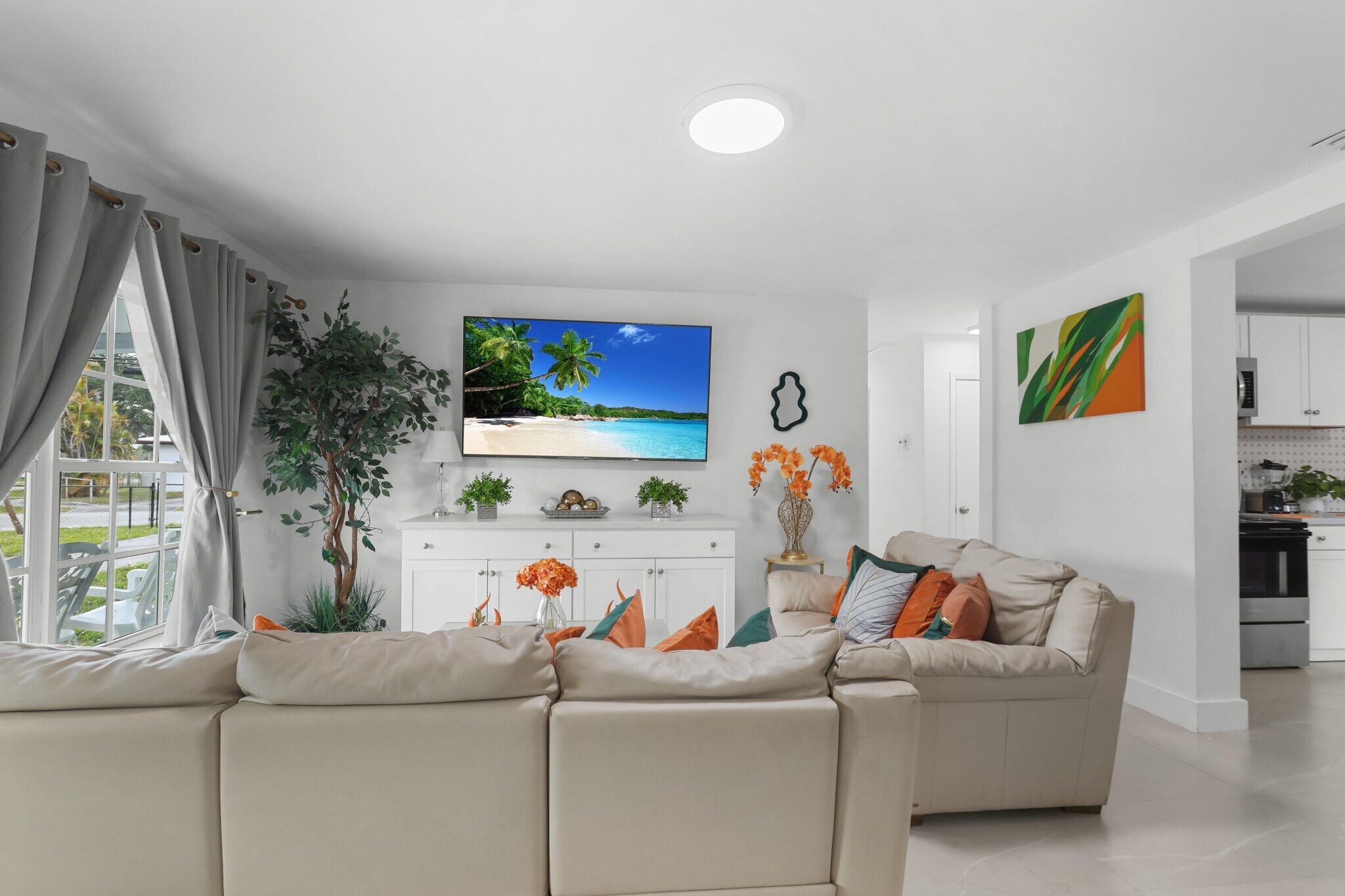 Building Photo - 3880 NW 5th St