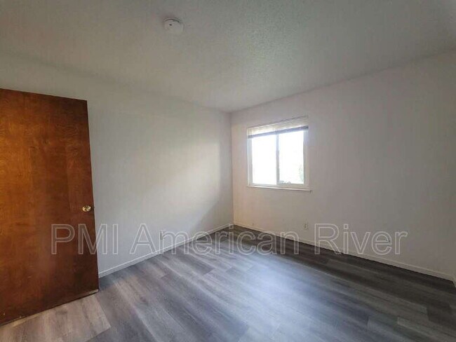 Building Photo - 2803 Norcade Cir