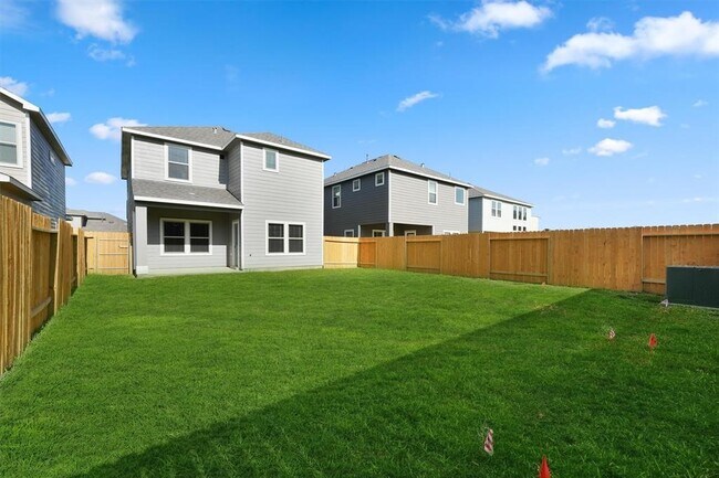 Building Photo - 25609 Aster Trl