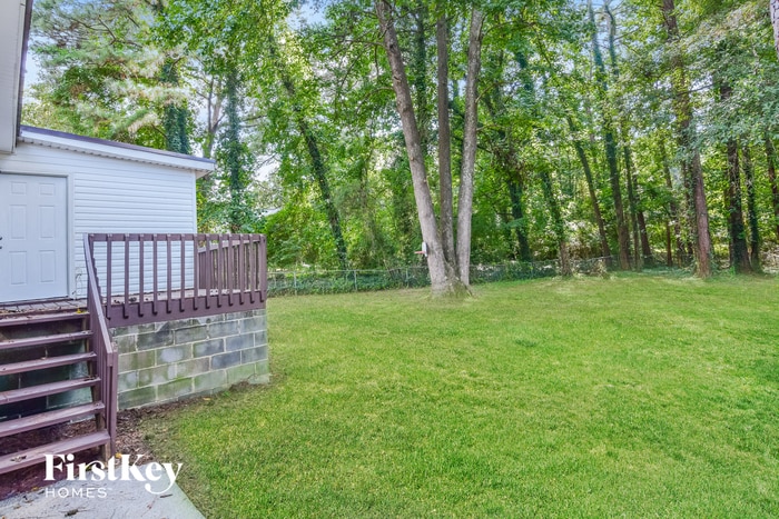 Building Photo - 295 Charlotte Blvd