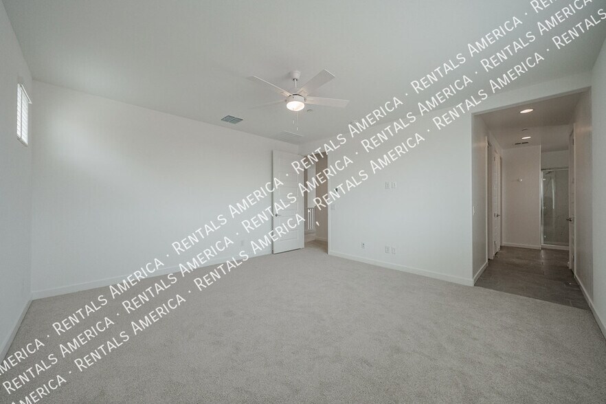 Building Photo - 11985 Calle de Pompas W