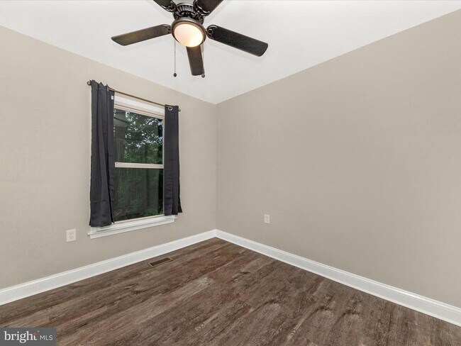 Building Photo - 14004 Daleshire Way