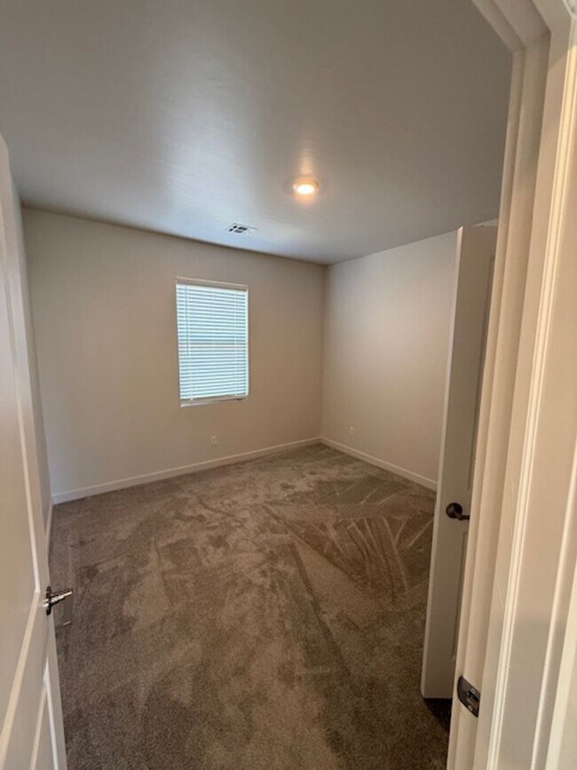 Building Photo - Beautiful home in Edmond/Oklahoma City