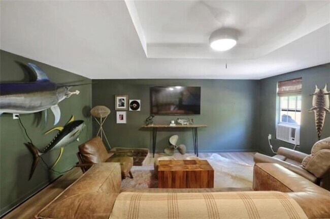 Building Photo - 18123 Cusachs Dr