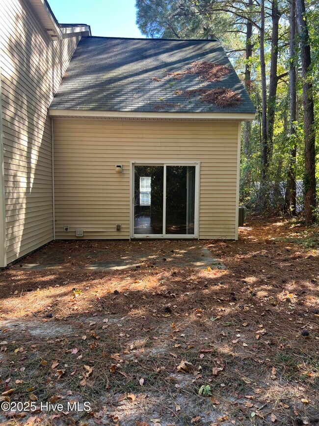 Building Photo - 1126 Brownlea Dr