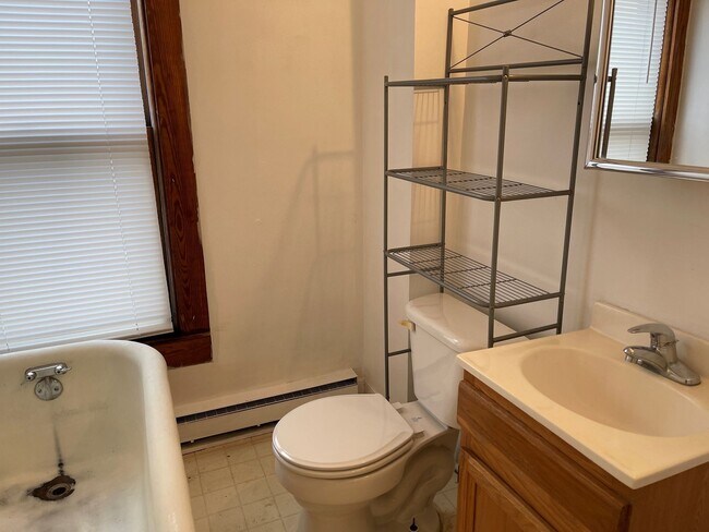 Building Photo - McLean Industrial Blvd