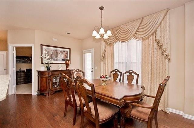 Building Photo - 859 Llano Dr