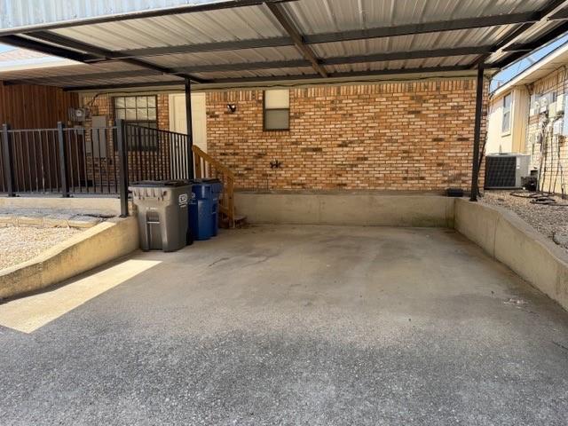 Building Photo - 505 Cedar Elm Ln