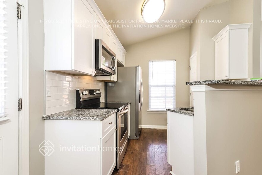 Building Photo - 4210 Whitfield Rd