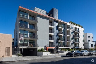 Building Photo - Cielo NNOHO