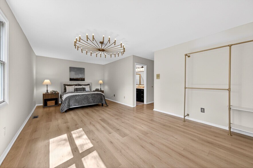 Building Photo - 2019 Cedarmill Dr