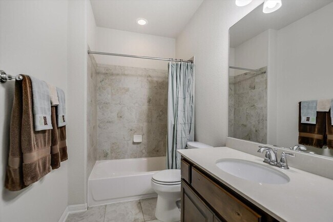 Building Photo - 2717 Coral Valley Dr